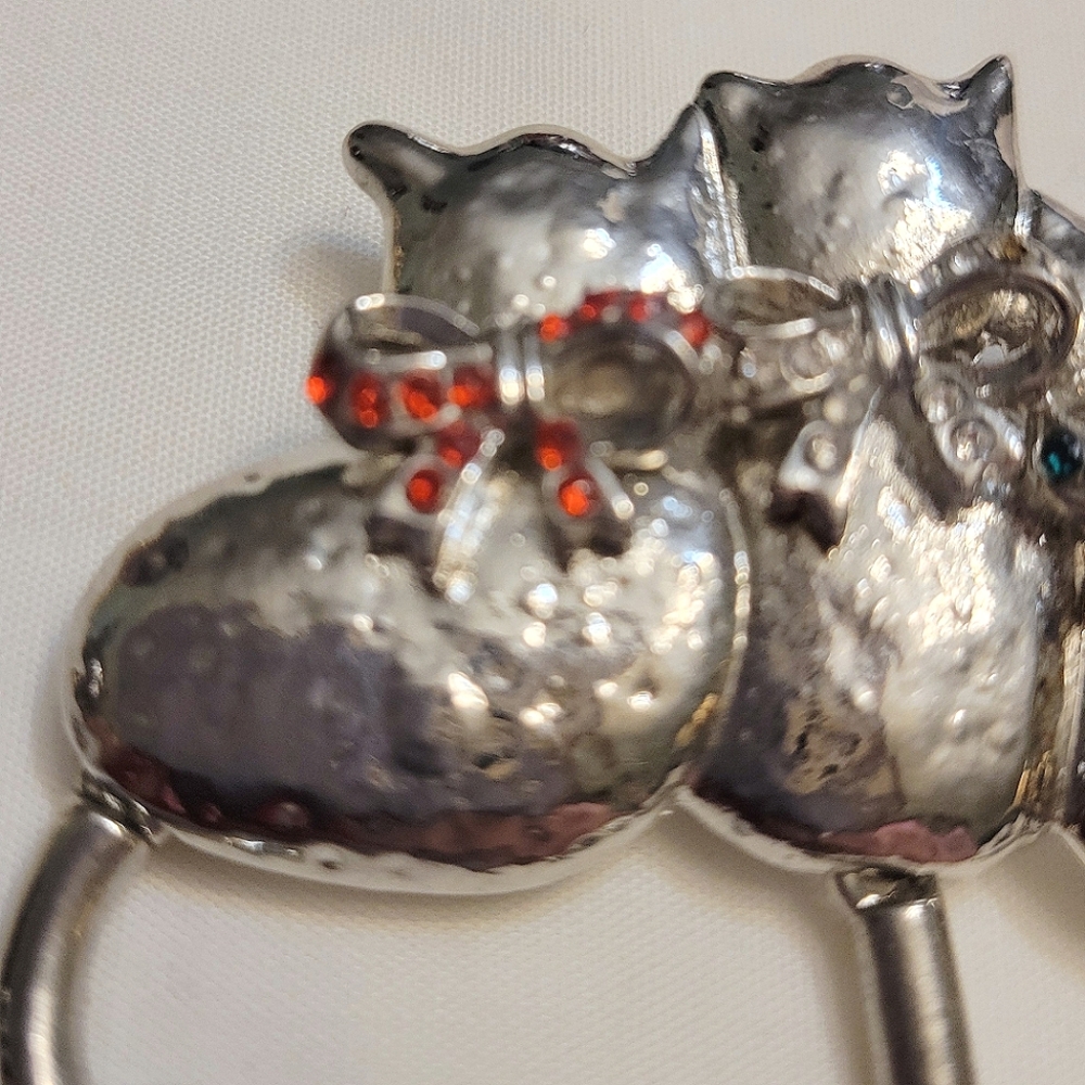 Vintage TC Trio of Cats Brooch - Picture 2 of 7